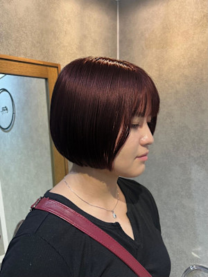 ♪艶感たっぷり赤髪ボブヘア