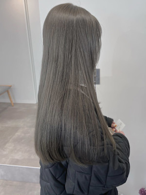 シアーカラーオリーブグレージュ＊艶髪ストレート透明感カラー