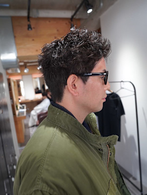 QOL mens salon 立川×スタイル