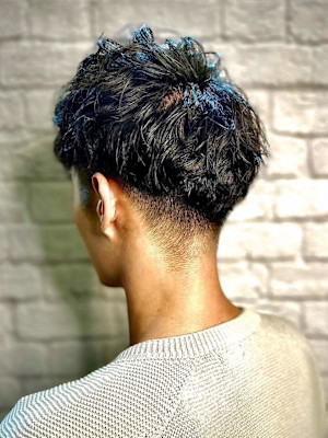 波打ちパーマスタイル