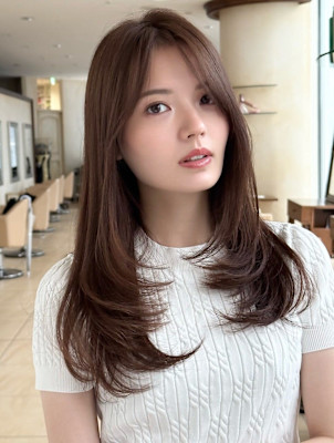 王道アッシュベージュ/大人のワンカールレイヤーカット