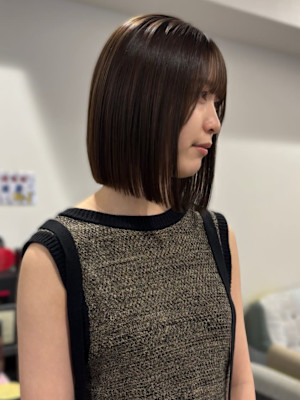 アッシュブラウン 顔周りカット ショートボブ 艶髪 髪質改善