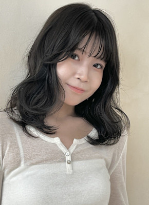 ミディアムレイヤー/赤み消しカラー/オリーブグレージュ