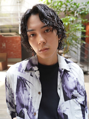 波巻きスパイラルパーマツイストスパイラル無造作パーマ