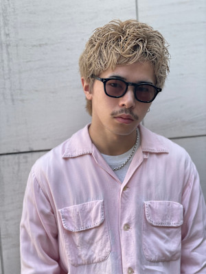 アップバングビジネスショートメンズカットツーブロ