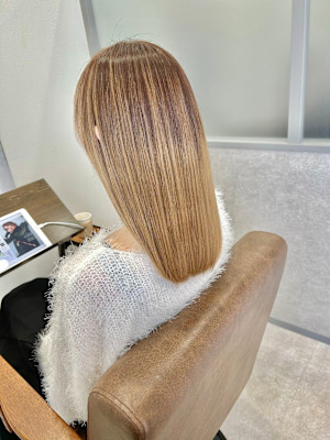 レディース　ブリーチ矯正【辻堂】