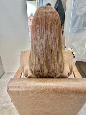 レディース　ブリーチ矯正【辻堂】