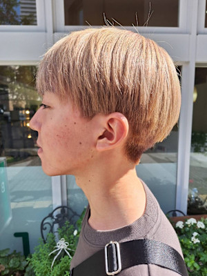 ブロンズカラー