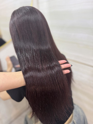 《鈴木茉奈》ボルドーカラー/ダブルカラー/髪質改善