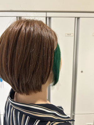 イヤリングカラー