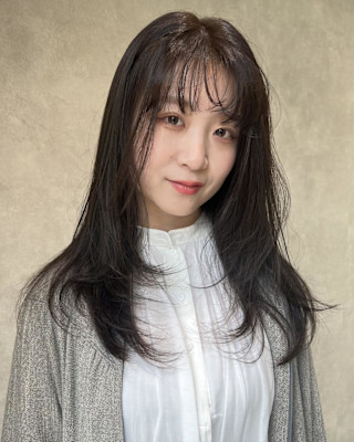 こっくりブラウンと柔らかレイヤーカット♪