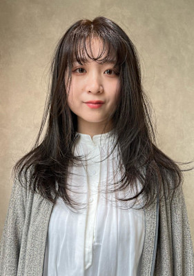 こっくりブラウンと柔らかレイヤーカット♪