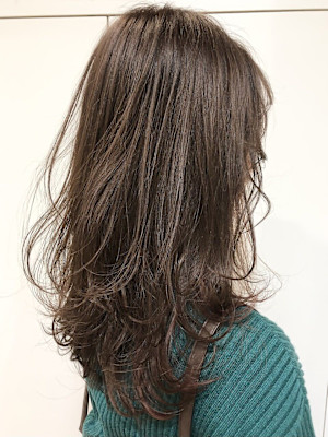 ふわふわレイヤーカット×チョコレートベージュ