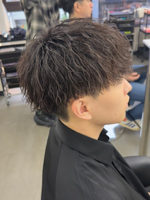 メンズマッシュ　縦落ちパーマ