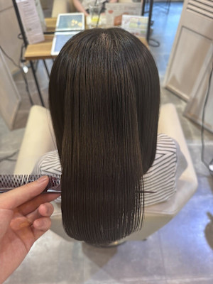 ミニボブ　切りっぱなしボブ　ナチュラルボブ