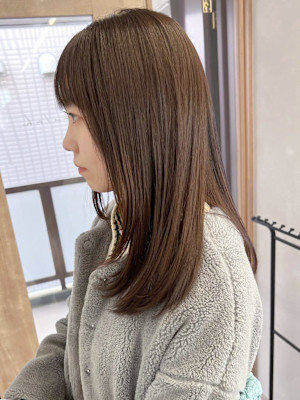 ブリーチなしミルクティーベージュ＊艶ストレート透明感カラー