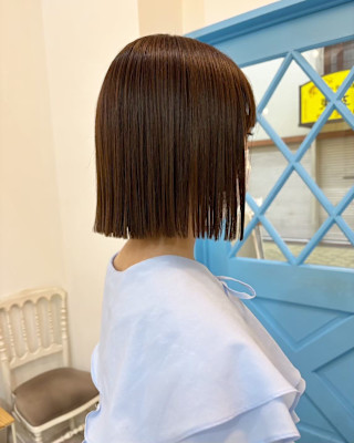 【F.】梅田・中崎町20代30代切りっぱなしボブ