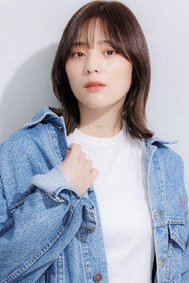 ナチュラルくびれストレート