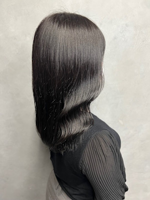 透明感カラー　ツヤ髪