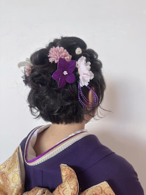 短めボブでも華やぐ成人式ヘア