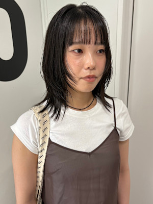 ミディアムレイヤー小顔レイヤー