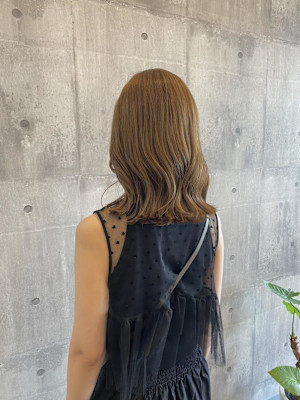 ハイトーンベージュセミディ《ARCH CHIAKI》