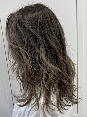 髪質改善/イルミナカラー／アディクシーカラー/ホワイトグレー