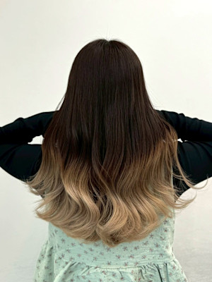 髪質改善/イルミナカラー／アディクシーカラー/ホワイトグレー