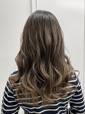 髪質改善/イルミナカラー／アディクシーカラー/ホワイトグレー