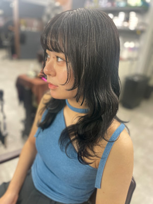 レイヤーカット/ウェットヘア、ヘアアレンジ/オリーブベージュ