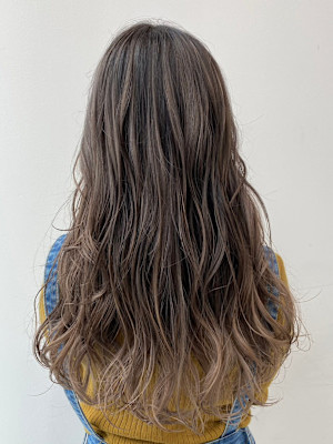 カット/カラー/トリートメント/ブリーチ