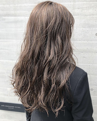 カット/カラー/トリートメント/ブリーチ/池袋美容院