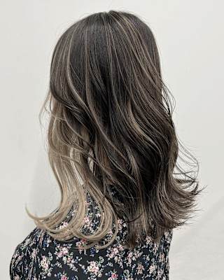 カット/カラー/トリートメント/ブリーチ/池袋美容院