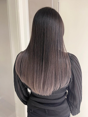 ケアブリーチ＋イルミナ