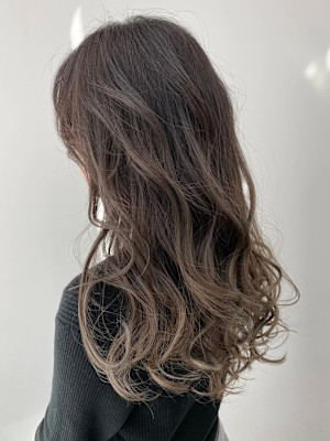 ベージュグラデーション