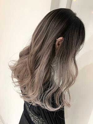 シルバーグレージュ