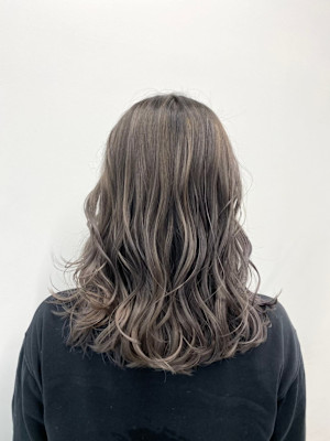 フワッとカールスタイル