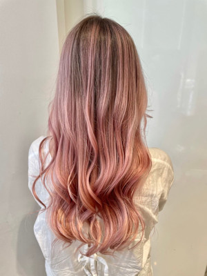 ピンクゆるふわパーマ