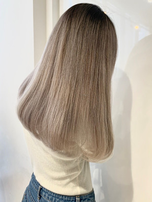 ブロンドベージュ