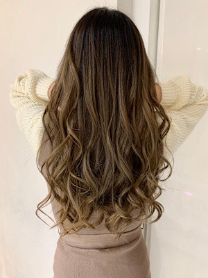 ブロンドシャドールーツ