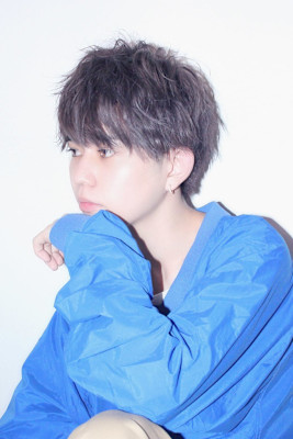 ブルーアッシュ