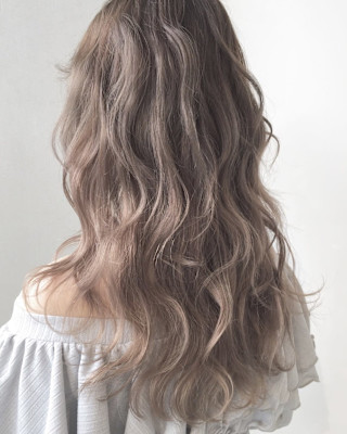 ミルクティーカラー