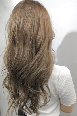 ベージュカラーのイメージ画像