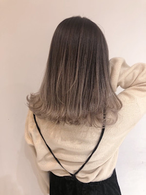 バレイヤージュカラー