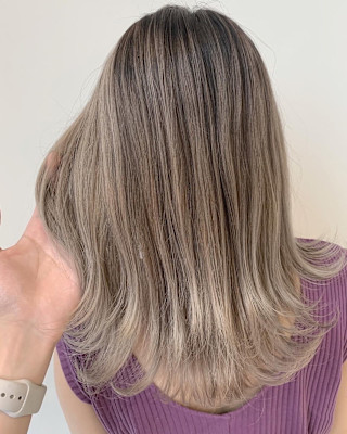 バレイヤージュカラー