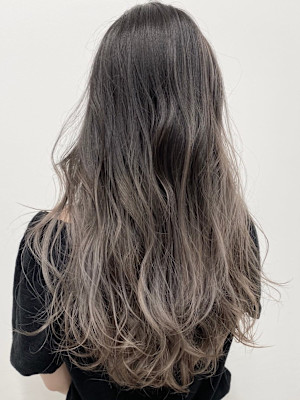 バレイヤージュカラー