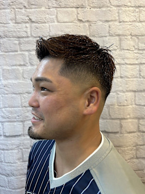 大人の品格と男前を上げる。ビジュ良しスキンフェード