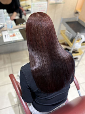 若見え効果抜群◎白髪を魅力に変える艶カラー