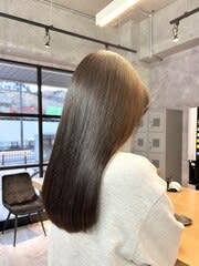 髪質改善トリートメントで艶々サラサラ