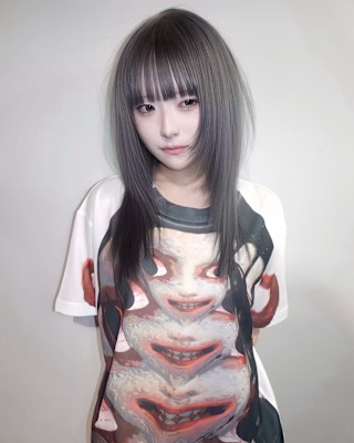 シルバーカラー　ハイトーン　ケアブリーチ　表参道/原宿